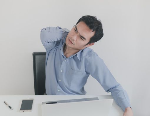 5 Tanda Nyeri Punggung yang Perlu Anda Waspadai