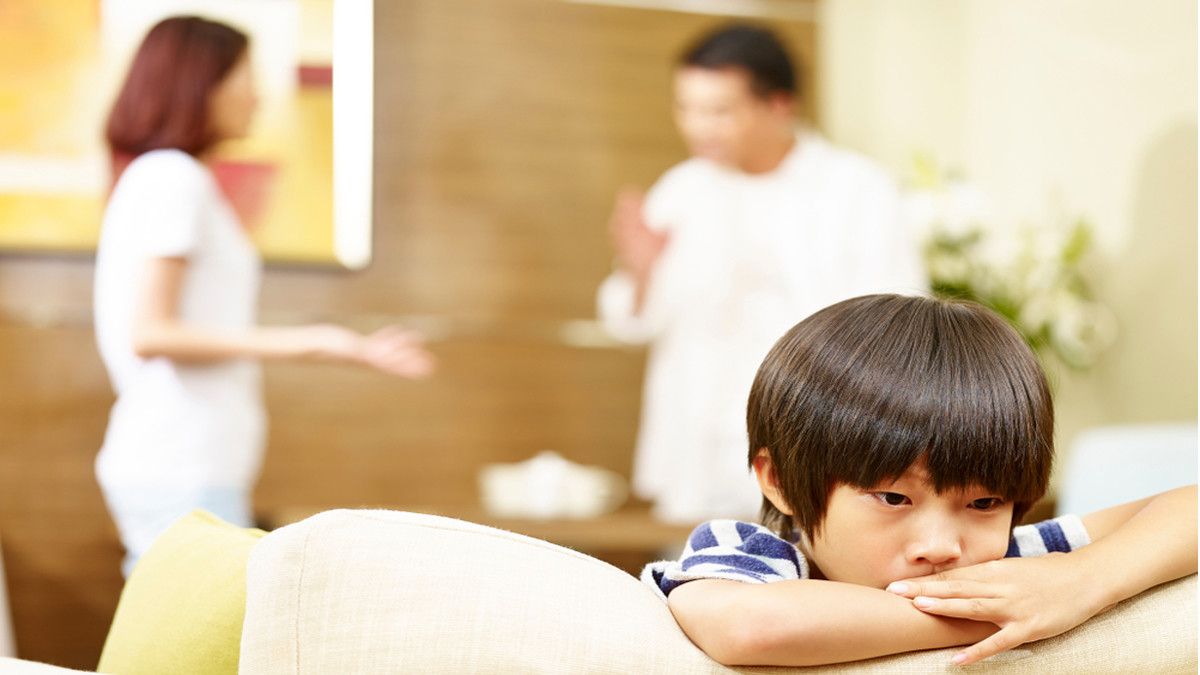 Cara Bantu Anak Hadapi Perceraian Orang Tua