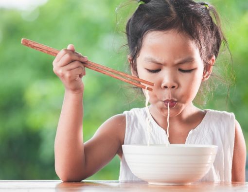 Dampak Buruk Mi Instan bagi Kecerdasan Anak