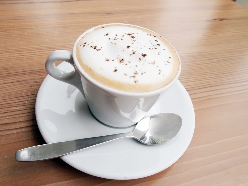 Benarkah Kopi Krimer Instan Mengandung Bahan Mudah Terbakar?