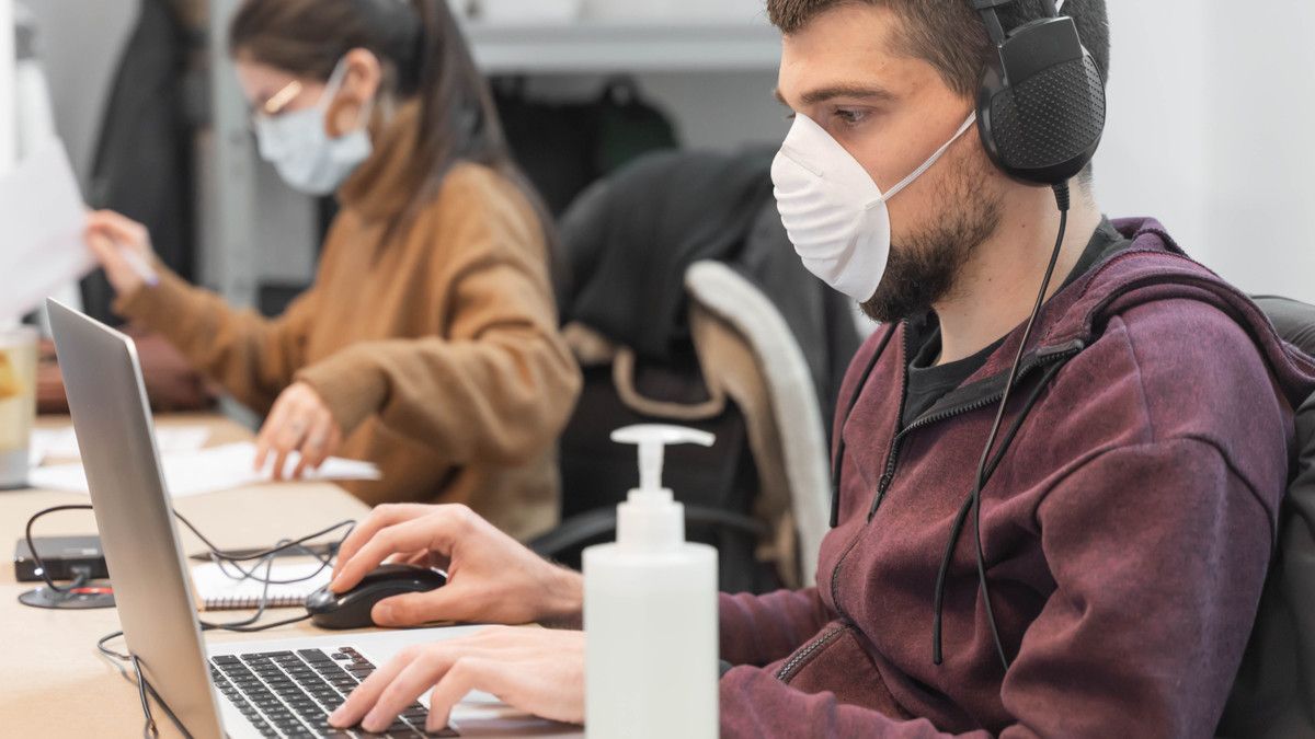 Bekerja saat Pandemi Virus Corona, Ini Panduan New Normal Kemenkes RI