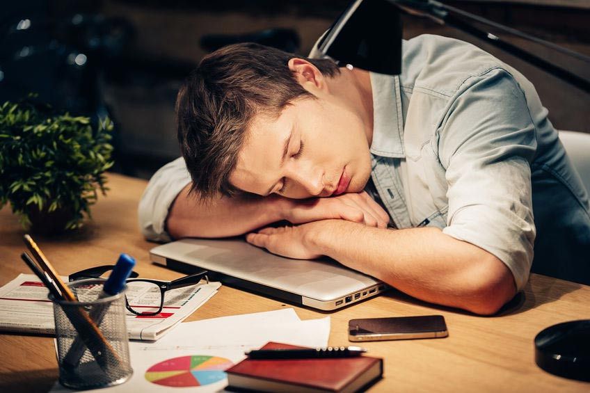 Pekerja Shift Malam Rentan Alami Gangguan Tidur