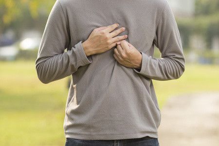 Mengatasi Nyeri Ulu Hati dengan 5 Cara