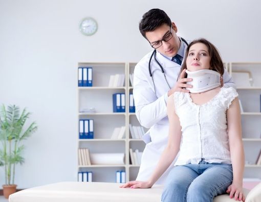 Pertolongan Pertama Patah Tulang Leher Akibat Tanah Longsor