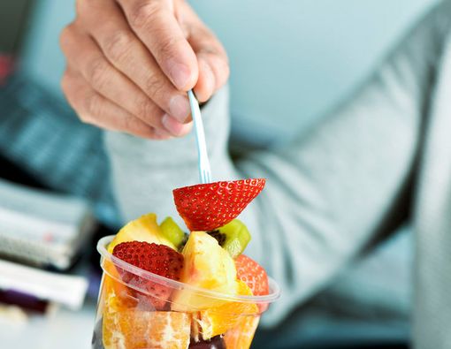 Turunkan Risiko Diabetes dengan  Makan Buah Setiap Hari