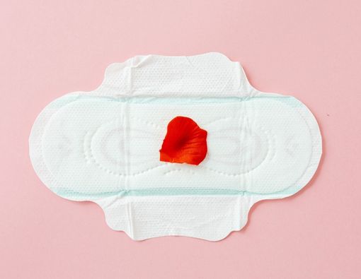 Darah Haid Bau, Benarkah Gejala Kanker Serviks?