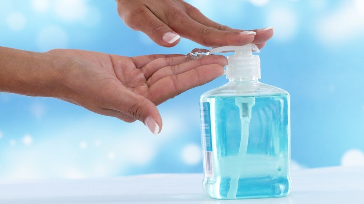 Karena Langka, Membuat Hand Sanitizer Sendiri, Aman atau Tidak?