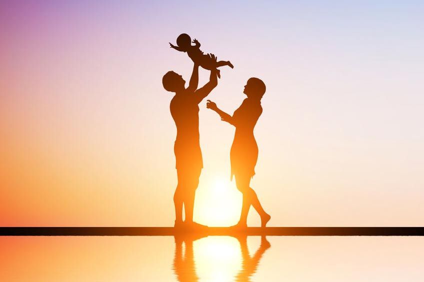 Mengayun Bayi Terlalu Keras Bisa Sebabkan Sindrom Ini