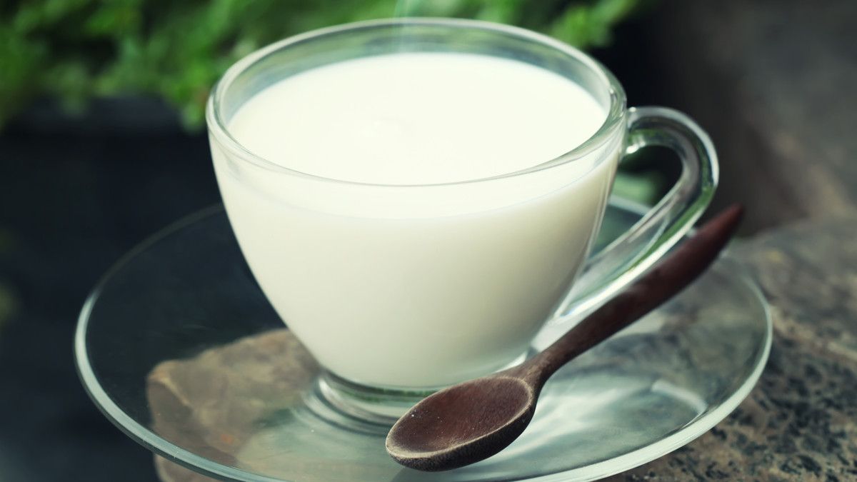 Sehat Mana antara Susu Hangat dan Susu Dingin?