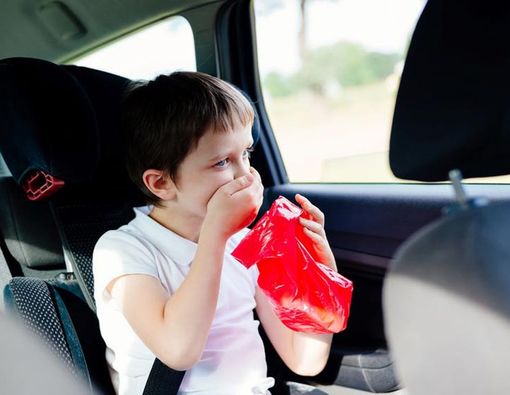 Trik Buka Puasa di Tengah Kemacetan Saat Mudik