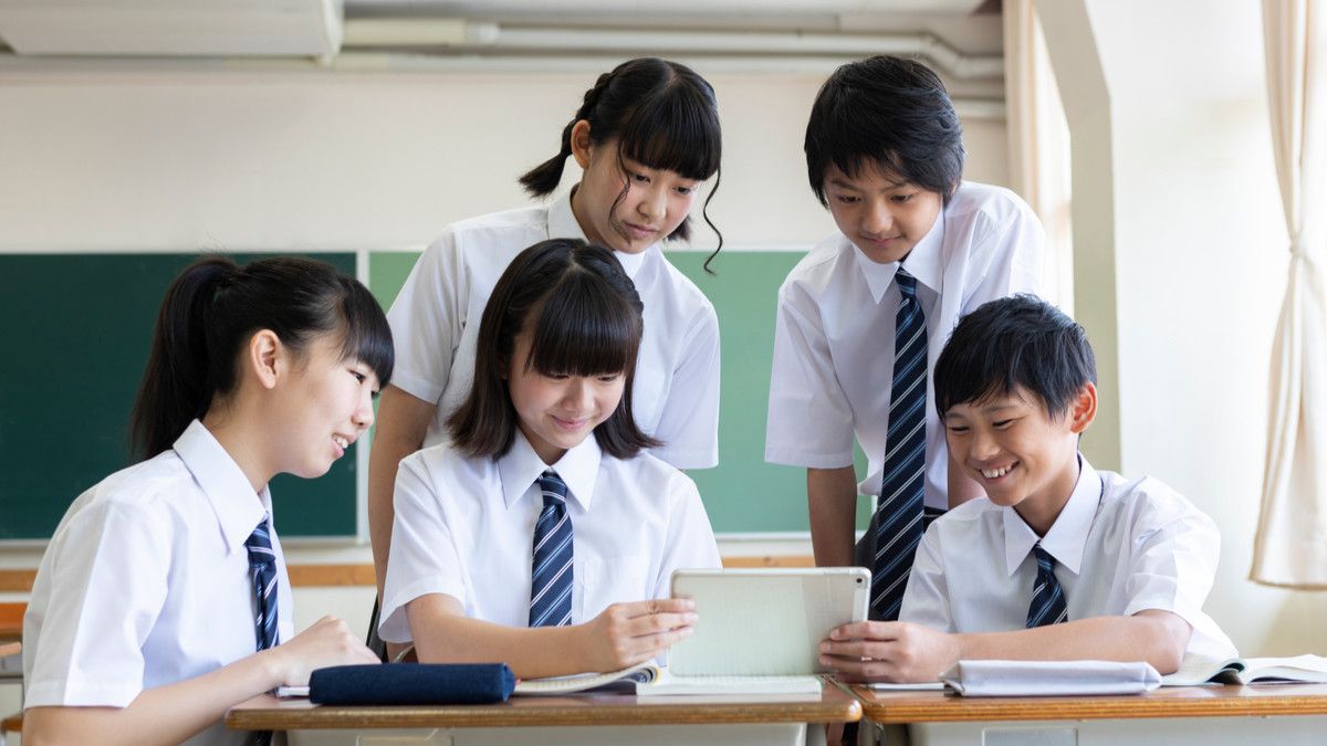 Inilah Beban yang Diemban oleh Anak Juara Kelas