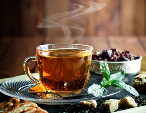 Suka Minum Teh Panas? Waspadai Risiko Kanker Esofagus