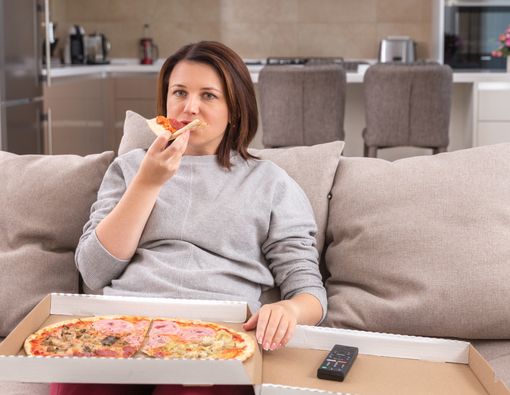 4 Cara Praktis Mencegah Emotional Eating