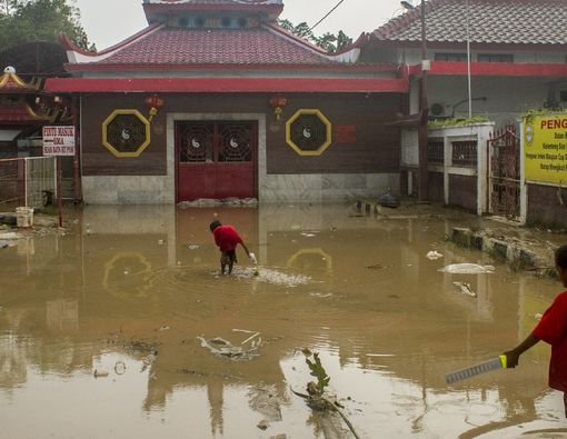 Awas, Air Banjir juga Bisa Picu Kekambuhan Thalassophobia