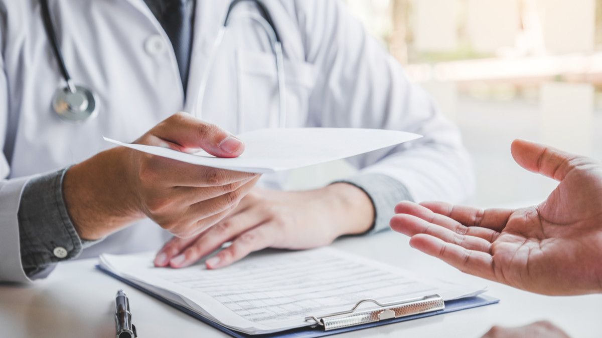 Pasien Minta Diresepkan Antibiotik, Ini yang Akan Dokter Lakukan!