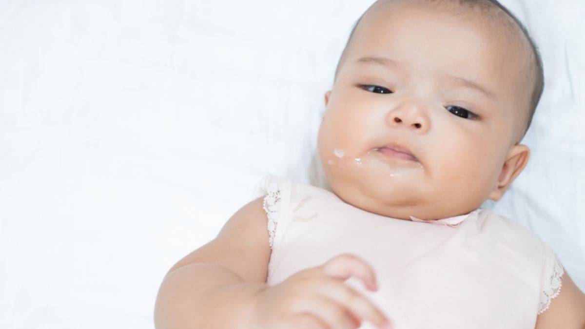 Penyebab Bayi Gumoh Lewat Hidung dan Cara Mengatasinya