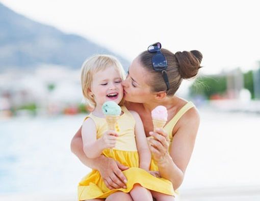 Mencium Dapat Meningkatkan Kesehatan, Benarkah?