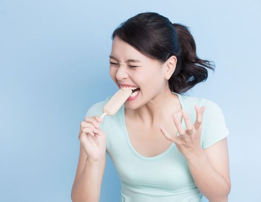 Mengatasi Gigi Sensitif Akibat Whitening Gigi