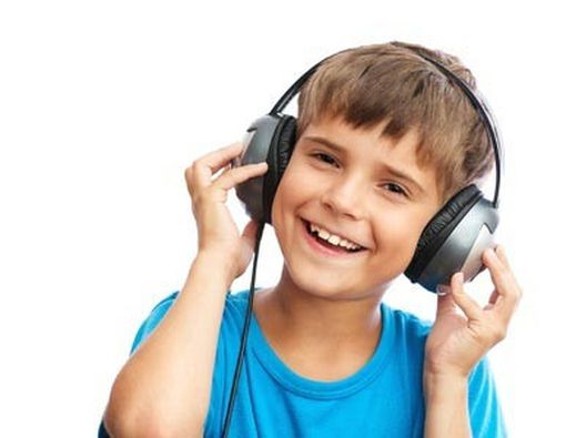 Bahaya Headphone Bagi Pendengaran Anda