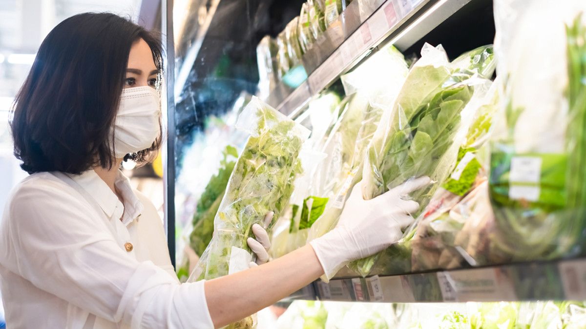 Benarkah Bahan Makanan Bisa Menularkan Virus Corona ke Manusia?