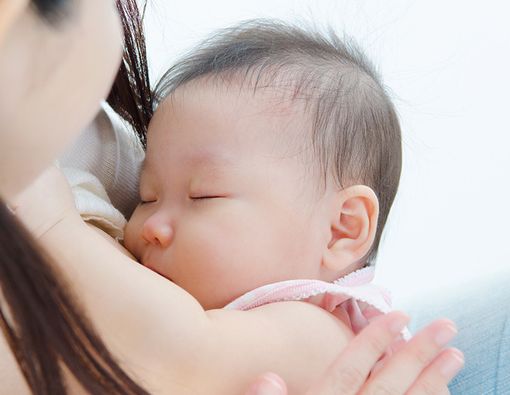 Cegah Stunting, Penuhi Nutrisi Makro dan Mikro Saat Menyusui