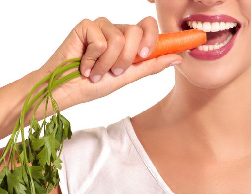 Benarkah Makan Wortel Dapat Sembuhkan Mata Minus?