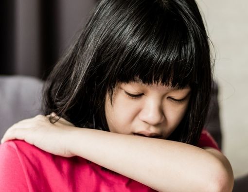 Waspada Batuk Mengi pada Anak di Musim Hujan