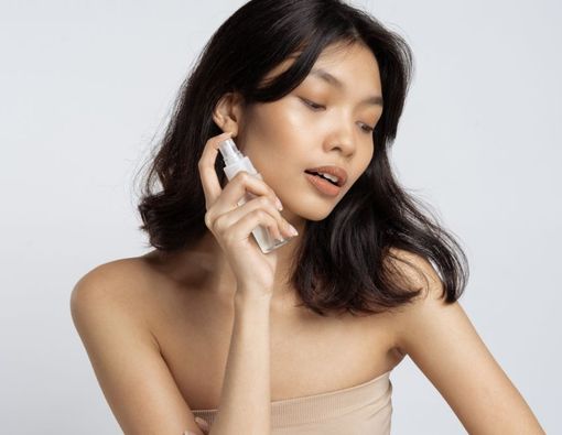 10 Manfaat Face Mist untuk Wajah, Bikin Kulit Lebih Lembap