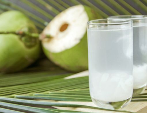Buka Puasa dengan Air Kelapa, Ini Manfaatnya