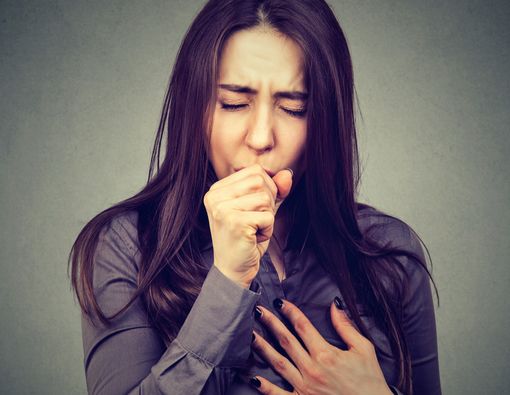 Kenali Perbedaan Batuk TBC dan Batuk Biasa