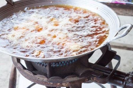 Alasan Mengapa Anda Harus Berhenti Makan Gorengan