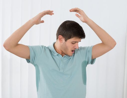 Kapan Harus ke Dokter Saat Keringat Berlebih?