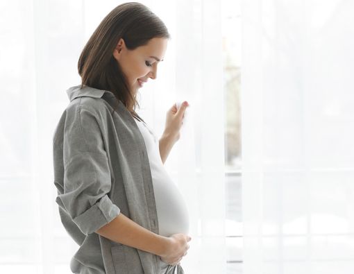 Tips Berpakaian untuk Ibu Hamil agar Bisa Bergerak Lebih Nyaman