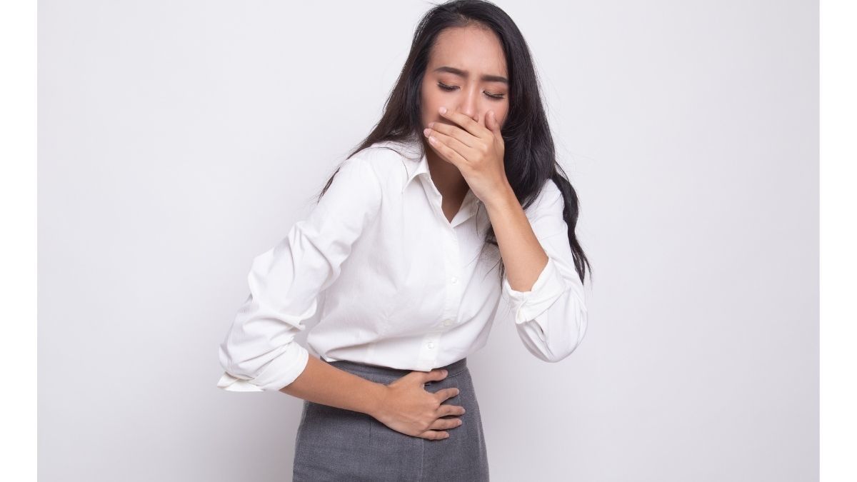 Berbagai Penyebab Muntah dan Cara Mengatasinya