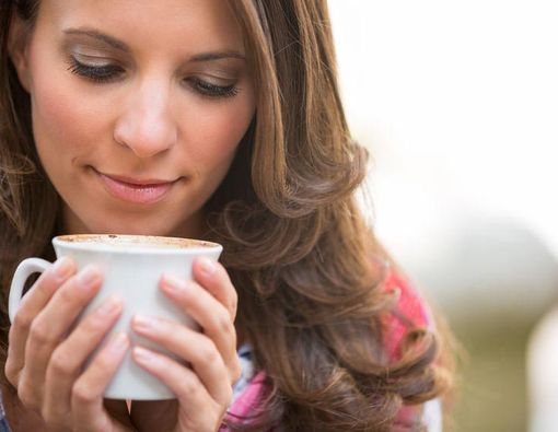 Tip Aman Minum Kopi Tanpa Takut Sakit Mag!