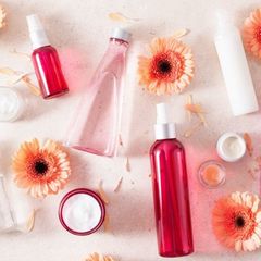 15 Kandungan Skincare yang Tidak Boleh Dipakai Bersamaan