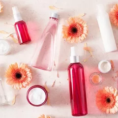 15 Kandungan Skincare yang Tidak Boleh Dipakai Bersamaan
