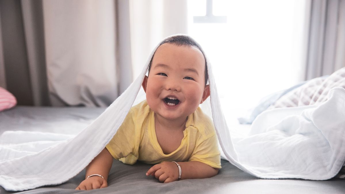 Jenis Kulit Bayi Berbeda-beda, Kenali Tanda Si Kecil Siap dengan Perawatan Normal
