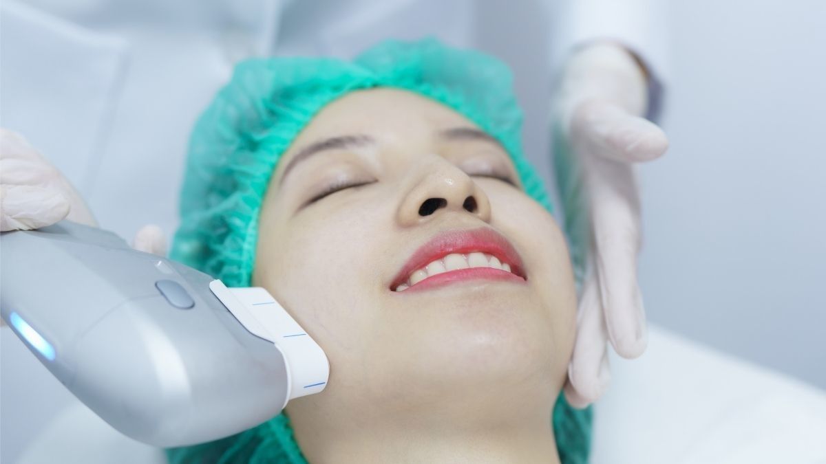 Perawatan HIFU Bikin Kulit Kencang, Kenali Prosedur dan Efek Sampingnya