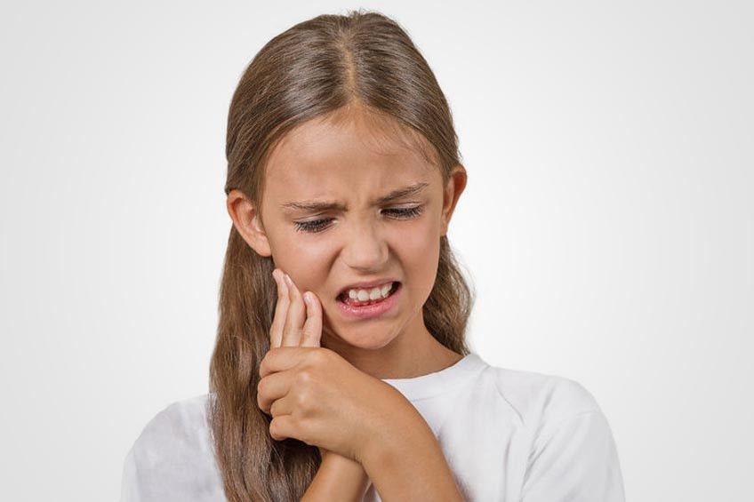 Benarkah Sakit Gigi Pengaruhi Kecerdasan Anak?