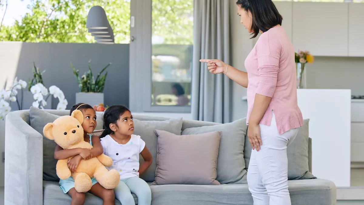 Memahami Strict Parents, Ciri-ciri dan Dampaknya pada Anak