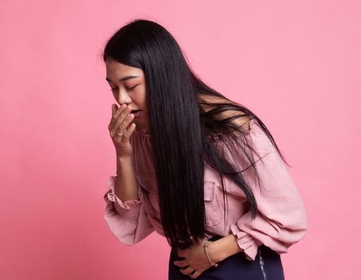 10 Penyebab Badan Lemas Disertai Mual, Ada Apa?