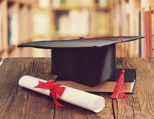 Makin Tinggi Tingkat Pendidikan Bikin Panjang Umur?