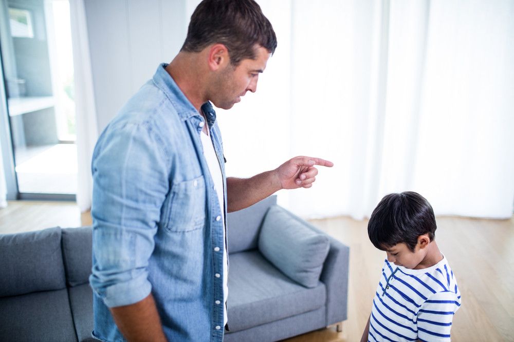 5 Pola Asuh Orang Tua yang Kurang Tepat Saat Mendisiplinkan Anak