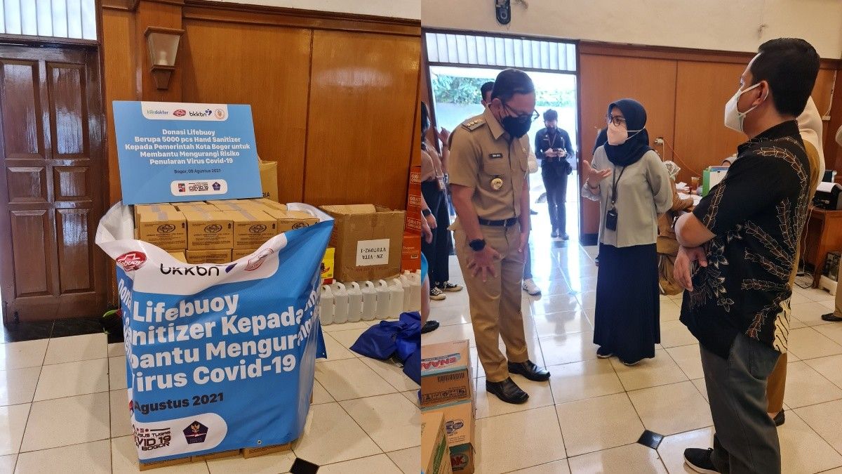 Lifebuoy, Klikdokter, dan BKKBN Donasi Ribuan Hand Sanitizer di Bogor