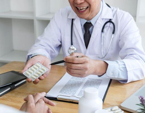 Jenis Obat Telinga Infeksi dan Perawatannya di Rumah