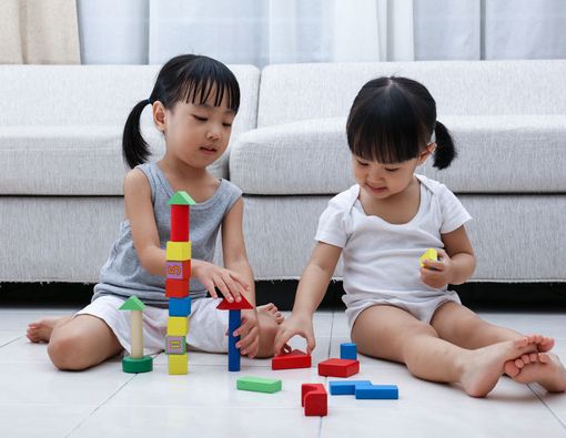 Mengasah Otak si Kecil Melalui Permainan