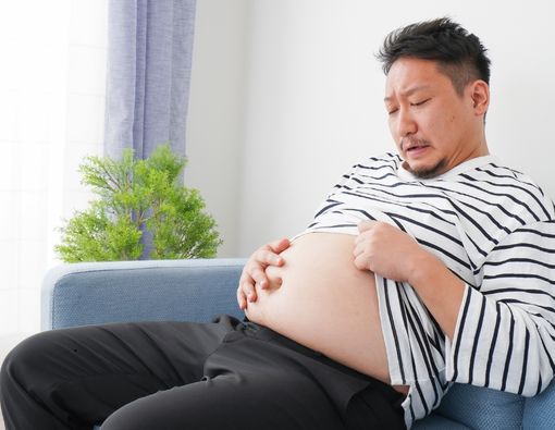 Ini Alasan Mengapa Pria Jadi Buncit Setelah Menikah