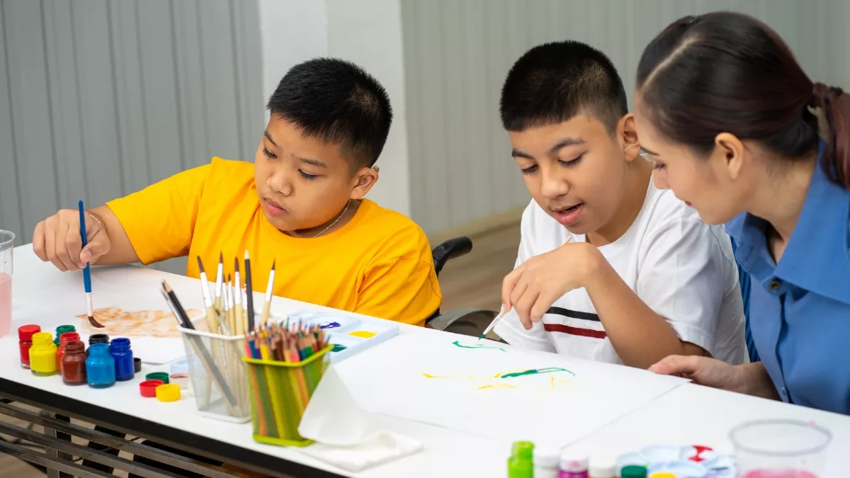 15 Aktivitas Berbasis Montessori untuk Pendidikan Anak Autis di Rumah