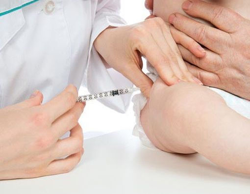 Bolehkah Memvaksinasi Si Kecil yang Sakit?